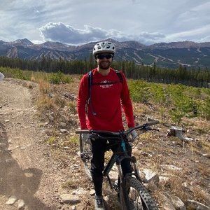 Meet your Posher, Zachary